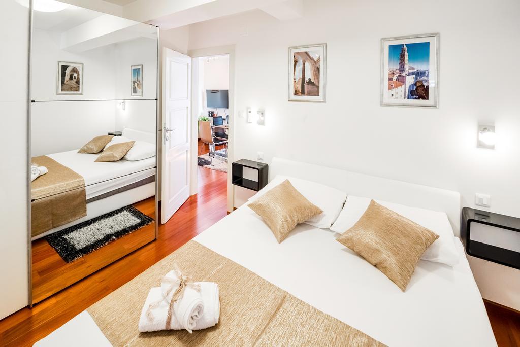 Penthouse Priuli Apartment Split Bagian luar foto